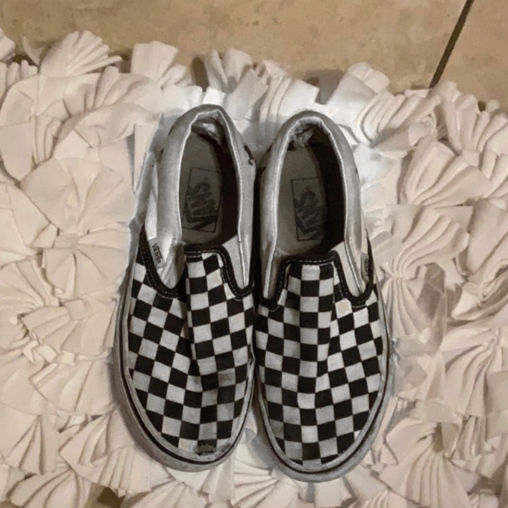 Old school vans 🤍